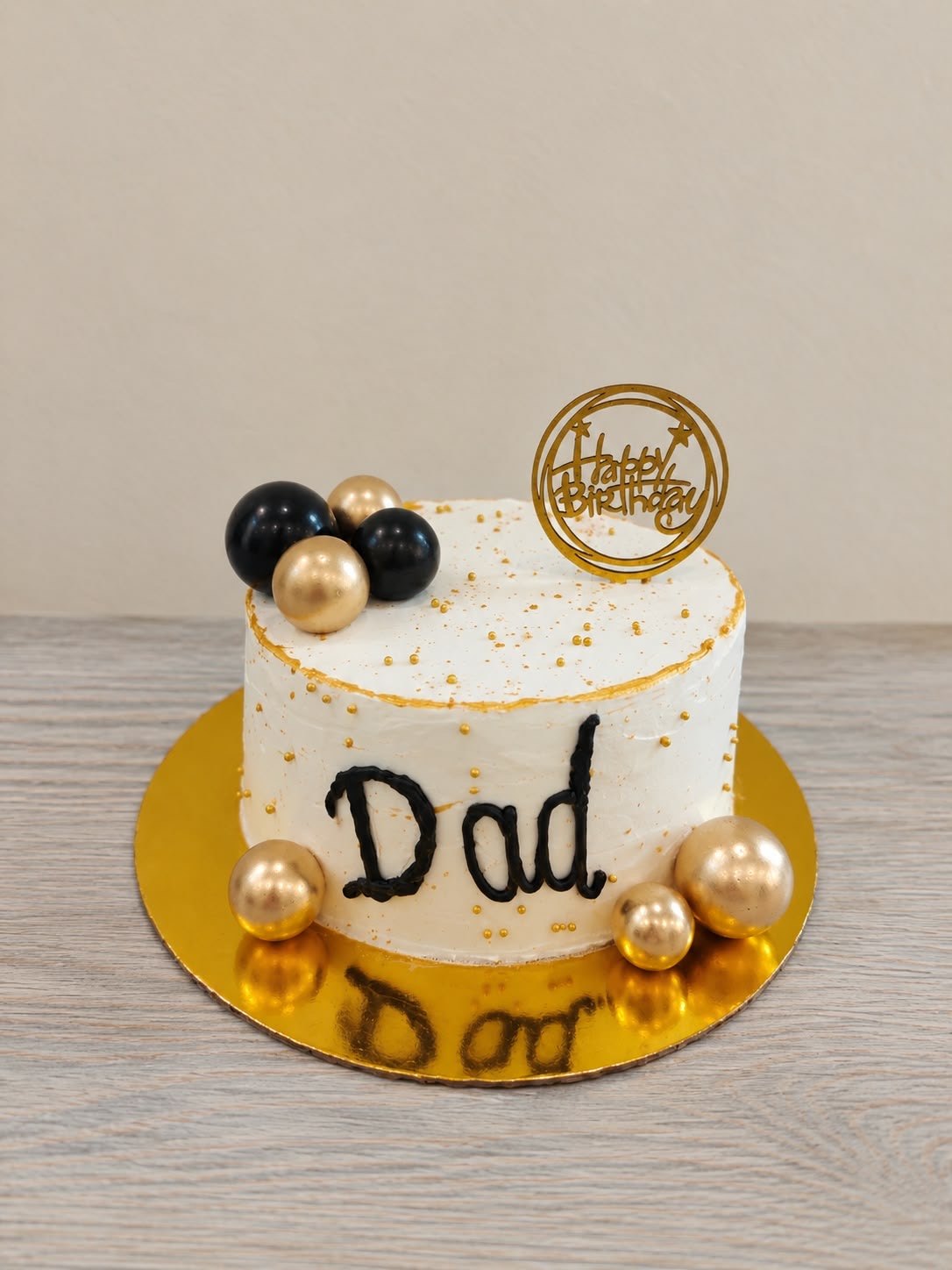 Black & Gold Dad Cake